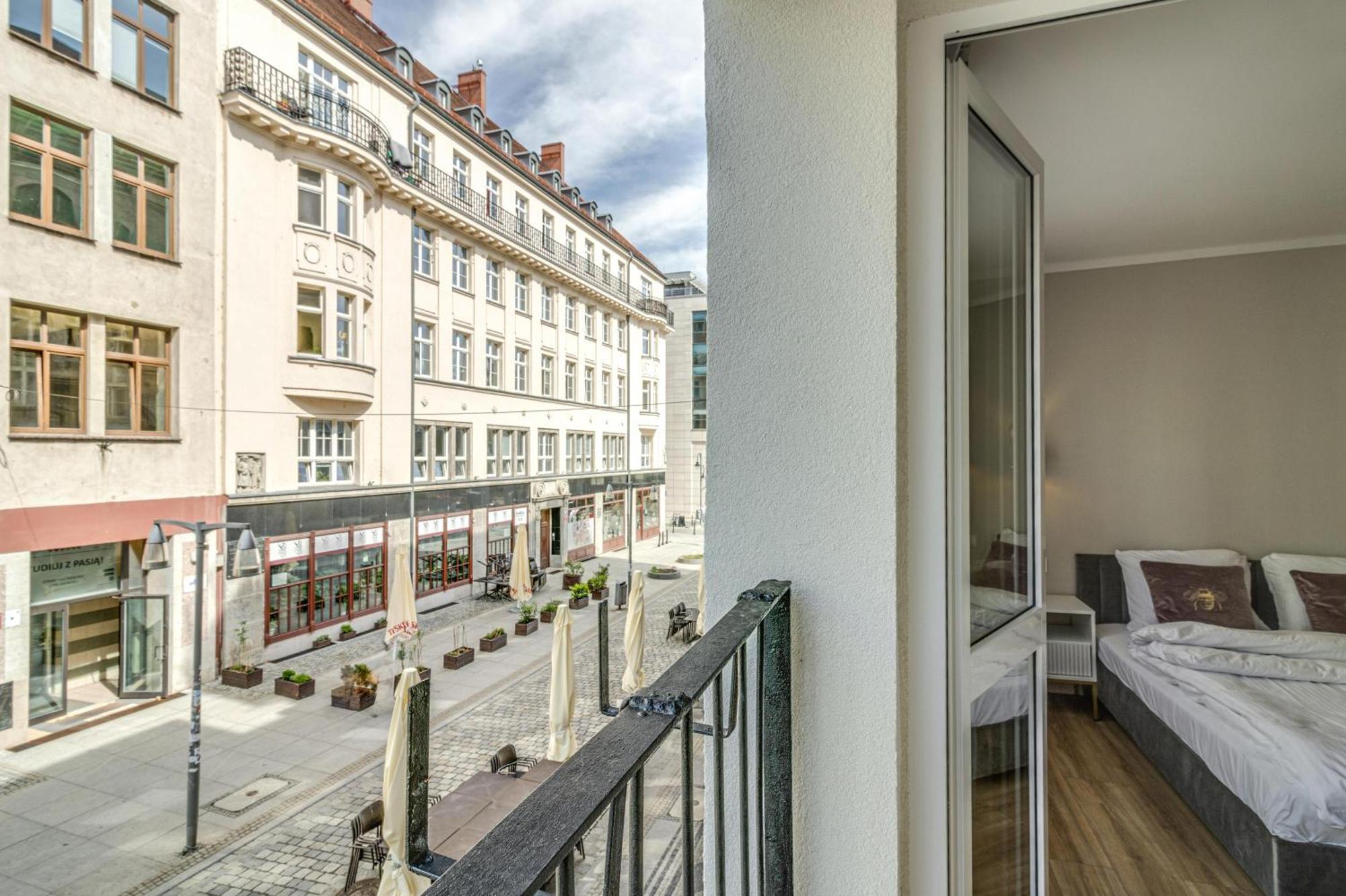 Rentplanet - Apartamenty Stare Miasto วรอตซวาฟ ภายนอก รูปภาพ