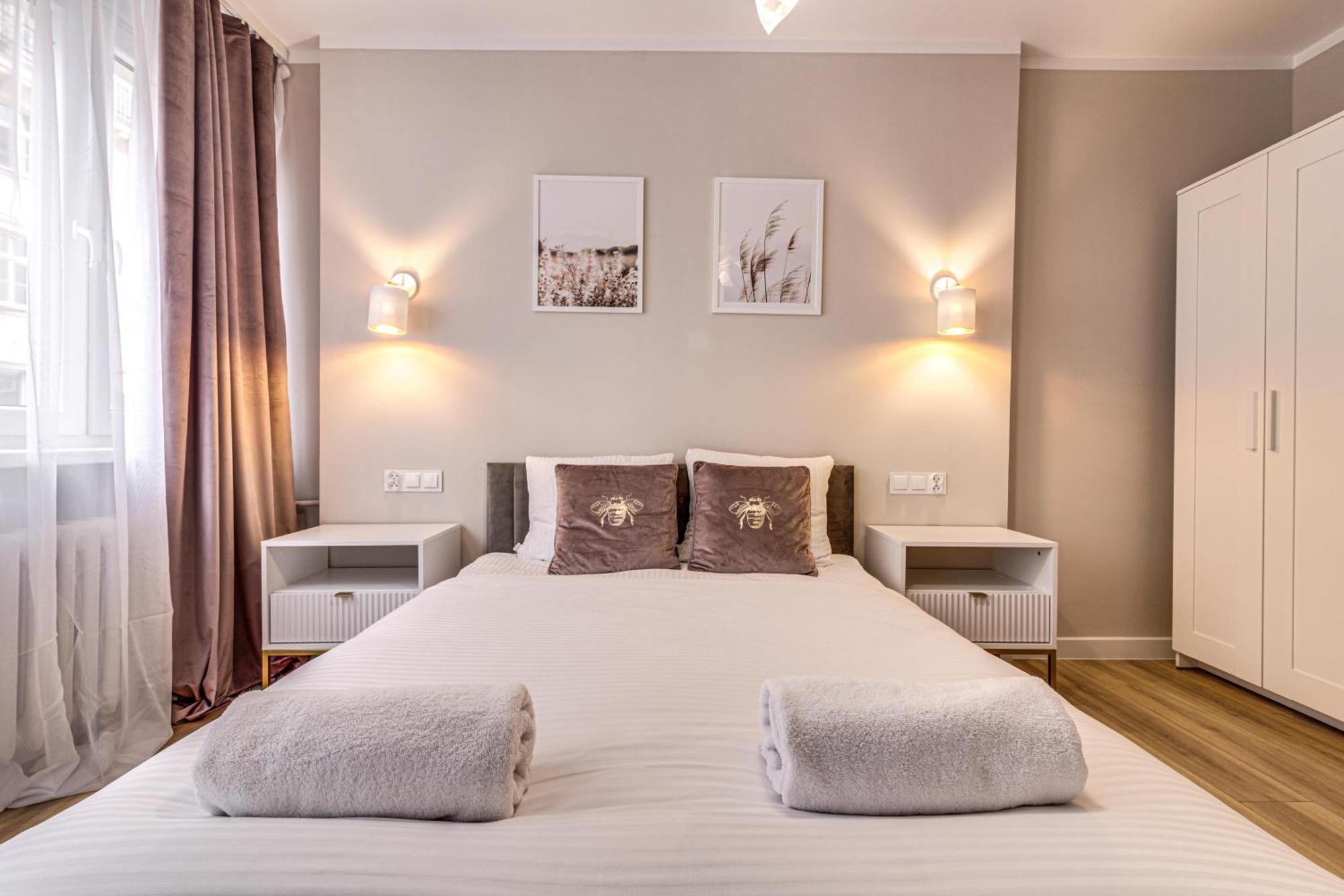 Rentplanet - Apartamenty Stare Miasto วรอตซวาฟ ภายนอก รูปภาพ