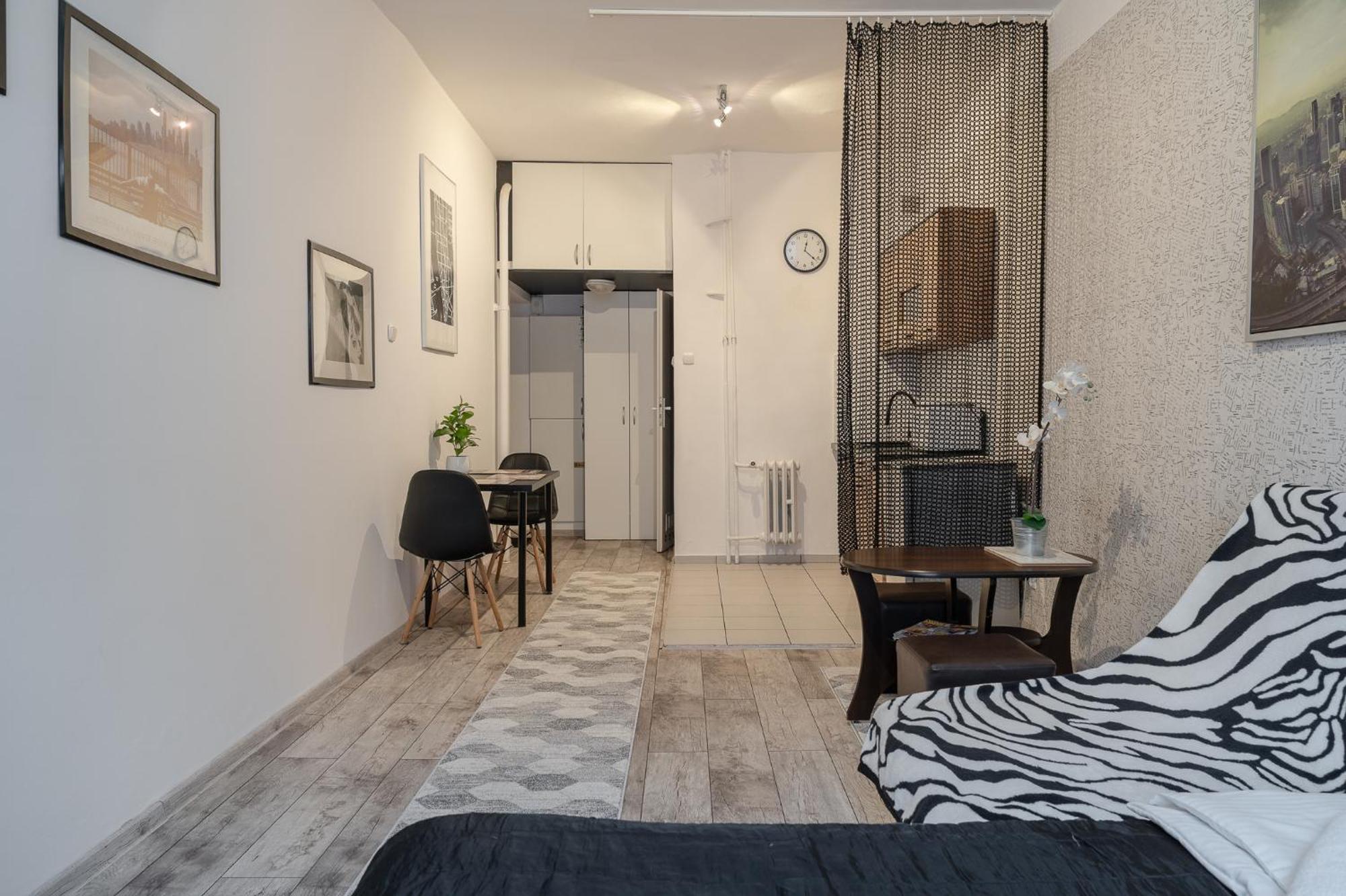 Rentplanet - Apartamenty Stare Miasto วรอตซวาฟ ภายนอก รูปภาพ